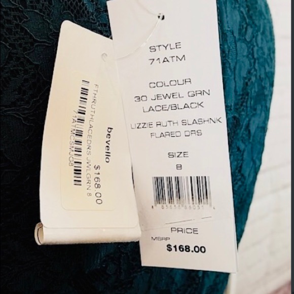 NWT French connection Green Lace Holiday Dress - Picture 3 of 4